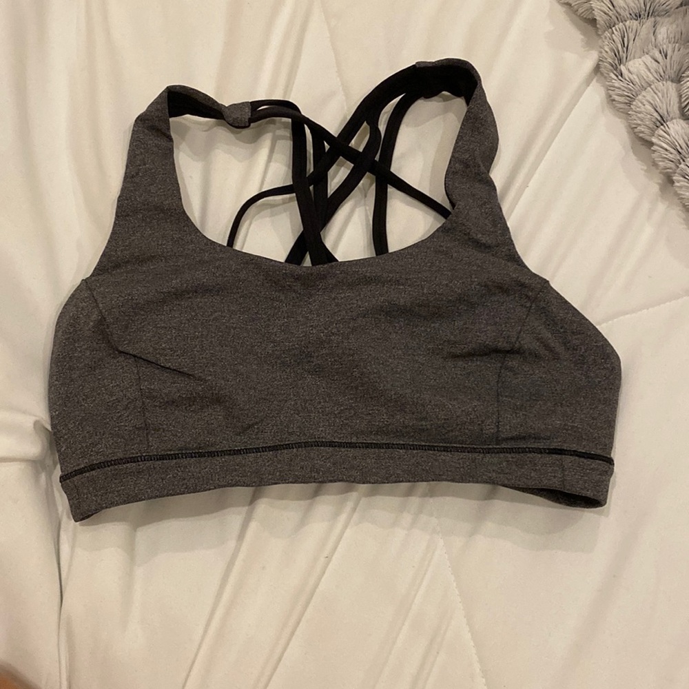 Lulu lemon sports bra